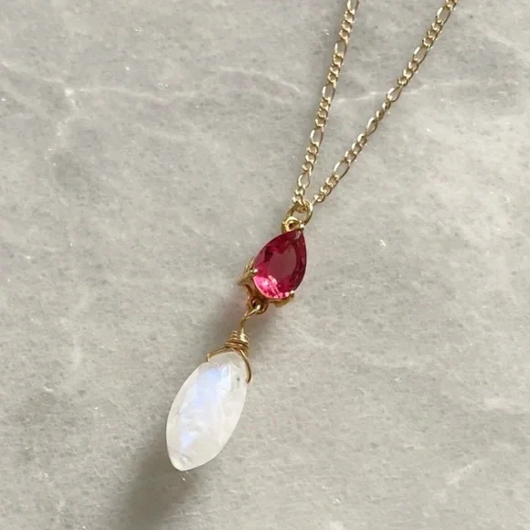 🌙 22K Gold Iridescent Moonstone & Pink Tourmaline Handmade Pendant Necklace - Picture 1 of 5